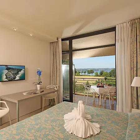 Hotel Holiday Hotell