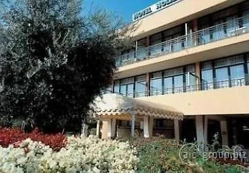 Hotell Hotel Holiday